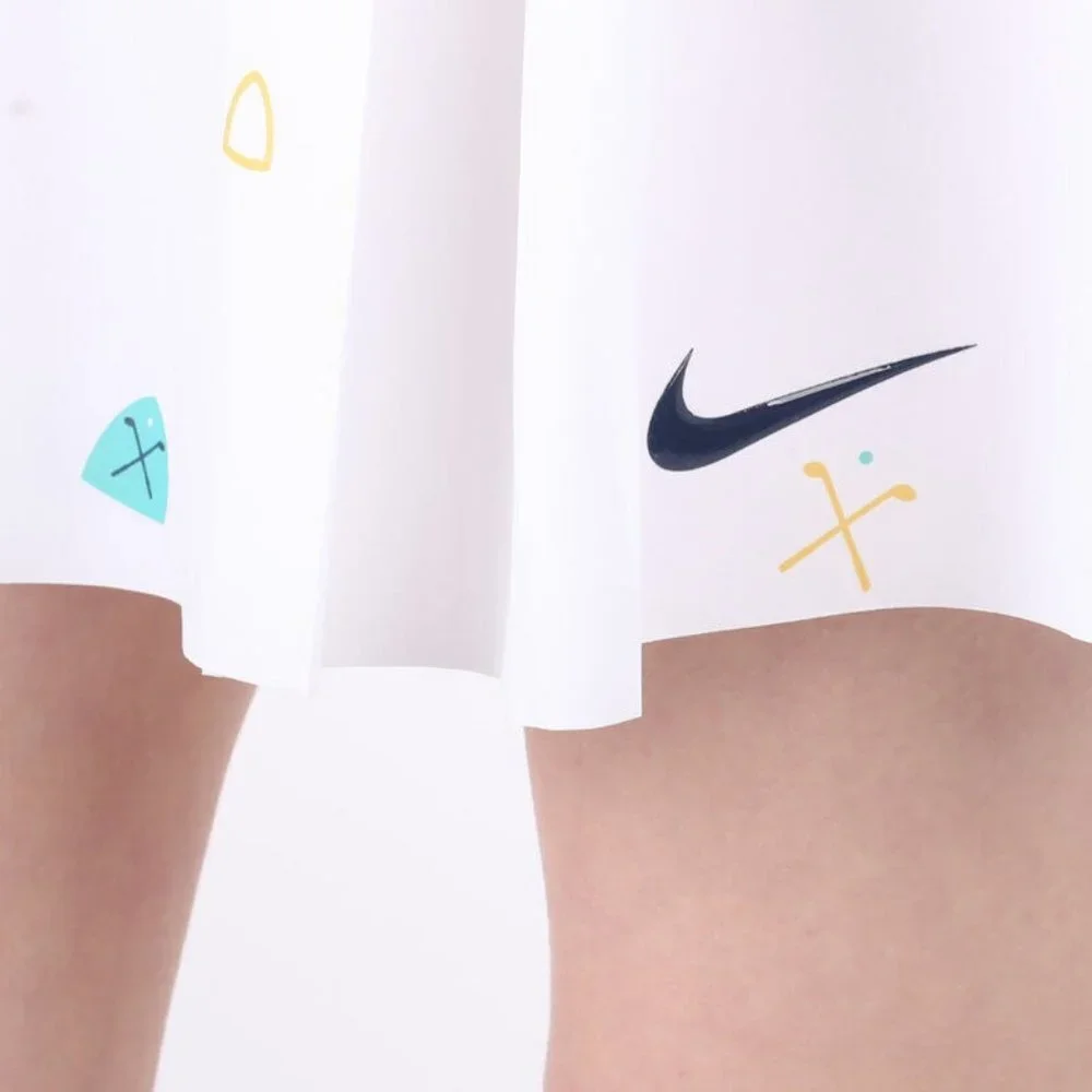 Nike lightweight stretchy